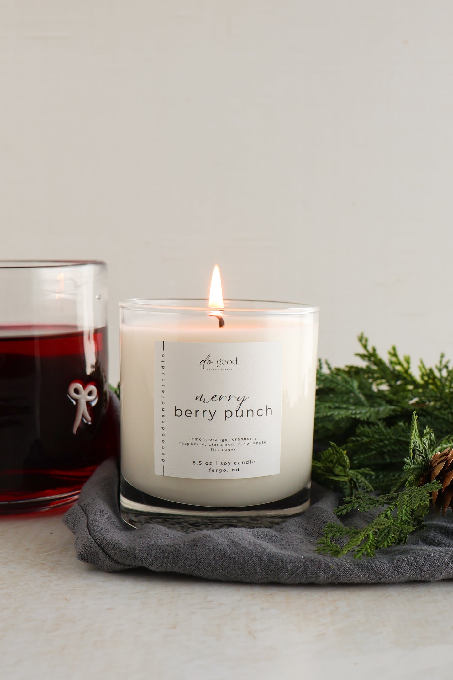 Merry Berry Punch: Candle of the Month December