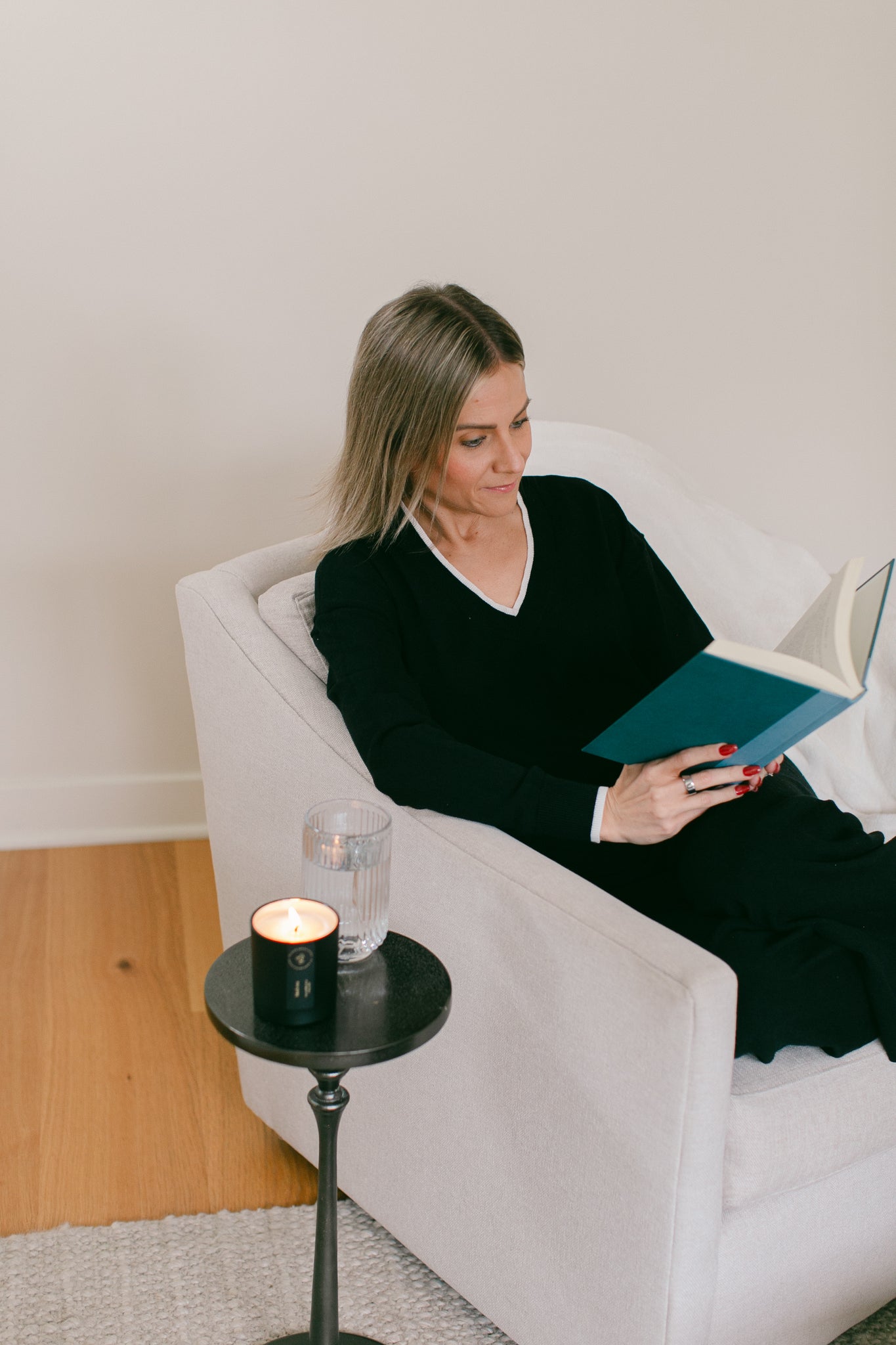 Amber Citrus + Sea Salt  | Signature Black Collection | Soy Candle