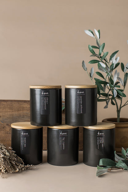 Vanilla Oak + Amber | Signature Black Collection Soy Candle