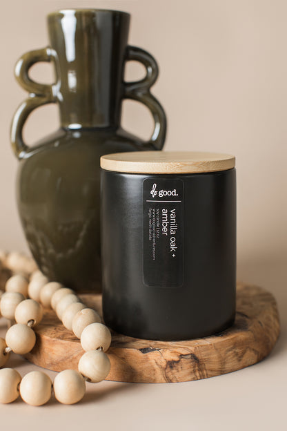 Vanilla Oak + Amber | Signature Black Collection Soy Candle