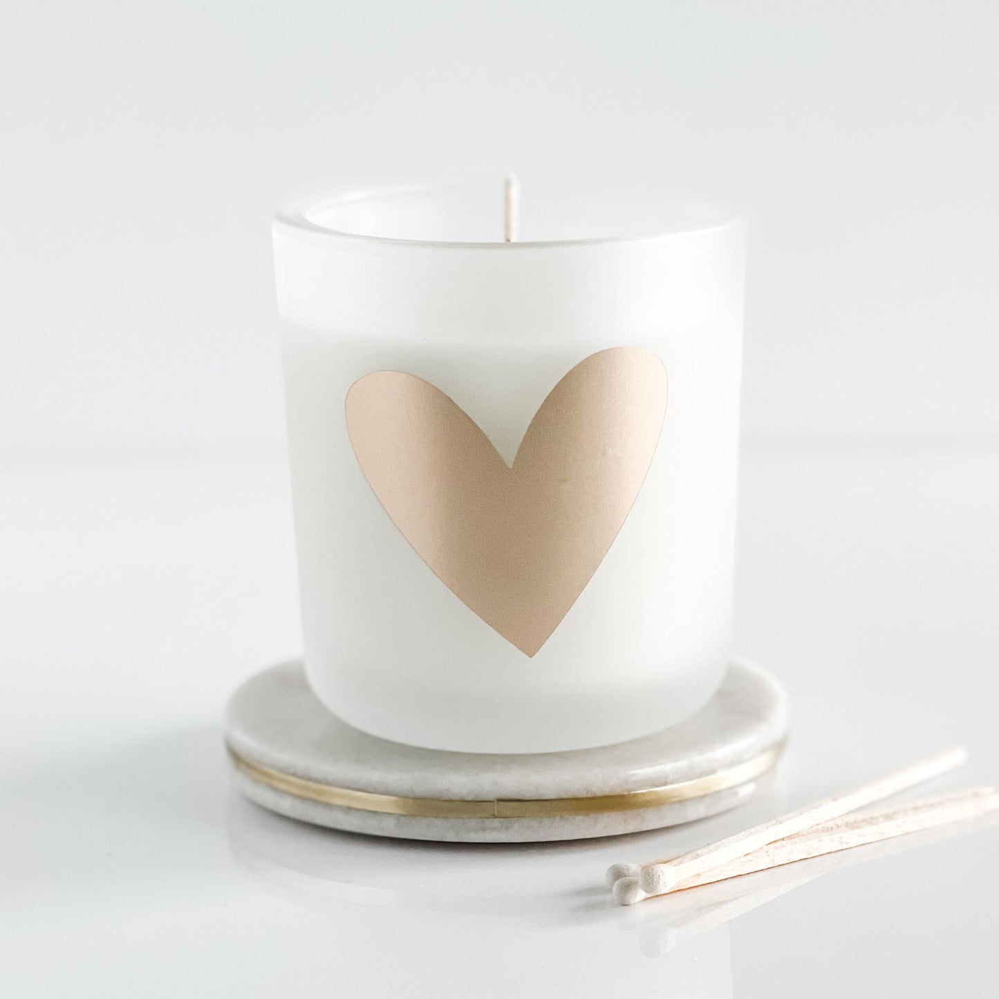 heart candle (mahogany shea & cashmere) WS